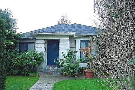 3924 W 24th Avenue - Dunbar House/Single Family, 4 Bedrooms (V263720)