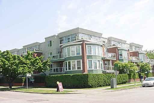 203 2288 W 12th Avenue - Kitsilano Apartment/Condo for sale, 2 Bedrooms (V533099)