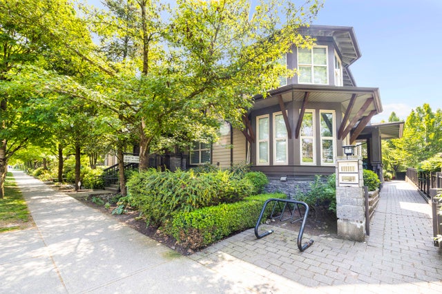 311 E 15th Street, North Vancouver - Central Lonsdale Townhouse for sale, 3 Bedrooms (R2779866)