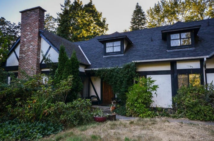  5002 Old West Saanich Rd - SW West Saanich Single Family Residence, 5 Bedrooms (710835)