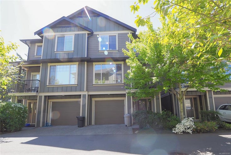 128 - 2920 Phipps Rd - La Langford Proper Row/Townhouse for sale, 3 Bedrooms (876305)