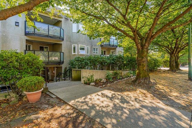 Apartment Sold by Jeyhoon Mohammadi in Lower Lonsdale