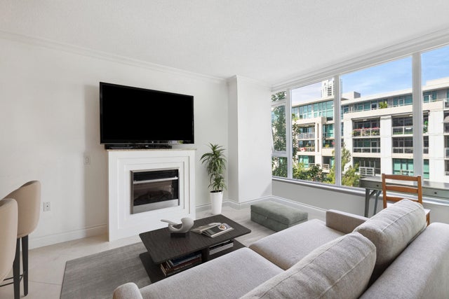 408 133 E ESPLANADE AVENUE - Lower Lonsdale Apartment/Condo for sale, 1 Bedroom (R2932901)