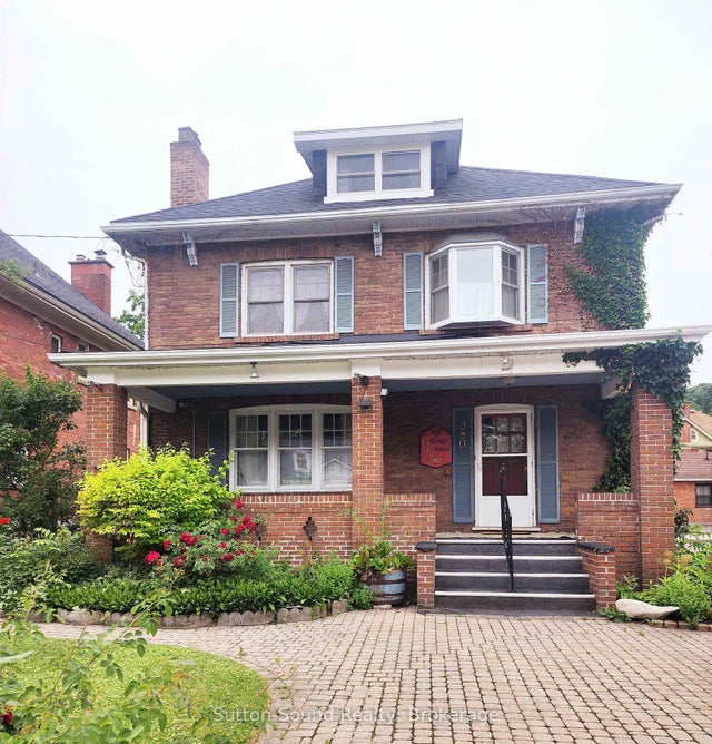 980 3rd Avenue W - Owen Sound Detached for Sale, 3 Bedrooms (X12015130)