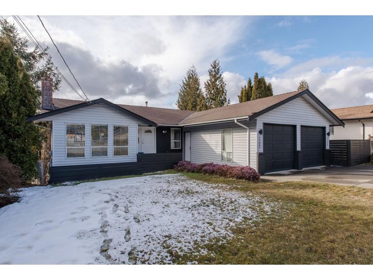 2285 Mcmillan Road - Abbotsford East House/Single Family, 3 Bedrooms (R2345723)