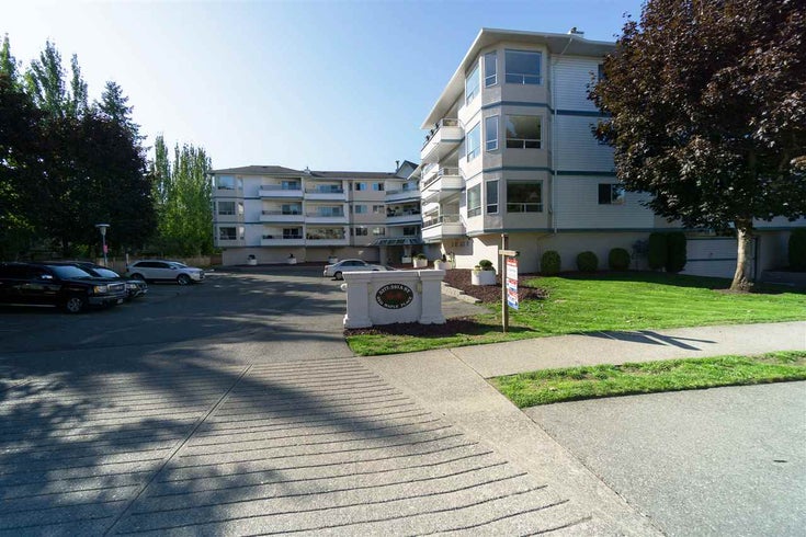 204 5377 201a Street - Langley City Apartment/Condo for sale, 2 Bedrooms (R2409778)
