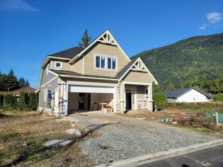 855 Willow Place - Harrison Hot Springs House/Single Family for sale, 3 Bedrooms (R2623331)