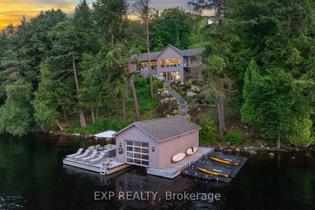 124 Claren Crescent - Stisted Detached for Sale, 6 Bedrooms (X12241458)