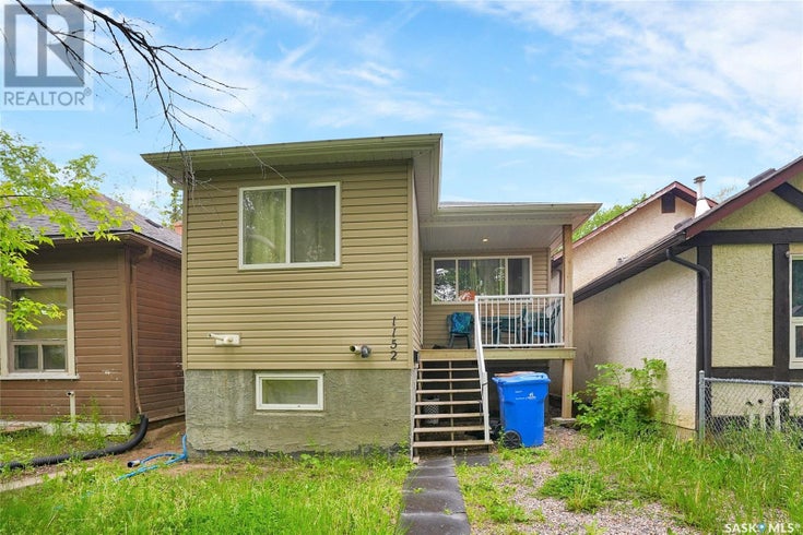 1152 Cameron STREET - Regina House for Sale, 4 Bedrooms (SK010601)