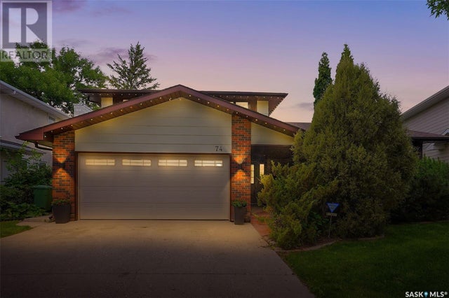 74 Selkirk CRESCENT - Regina House for Sale, 4 Bedrooms (SK014164)