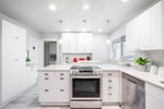 1050 Como Lake Avenue - Central Coquitlam Single Family Residence for Sale, 3 Bedrooms (R2975807) #5
