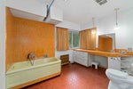901 Como Lake Avenue - Coquitlam West Single Family Residence for Sale, 3 Bedrooms (R2996319) #12