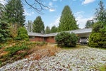 901 Como Lake Avenue - Coquitlam West Single Family Residence for Sale, 3 Bedrooms (R2996319) #2