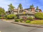 735 Sprice Avenue - Coquitlam West Single Family Residence for Sale, 3 Bedrooms (R3001228) #2
