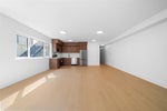 687 Poplar Street - Central Coquitlam Single Family Residence for Sale, 7 Bedrooms (R3010615) #37