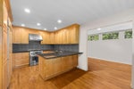 1035 Grover Avenue - Central Coquitlam Single Family Residence for Sale, 5 Bedrooms (R3011050) #5