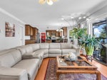 1028 Dansey Avenue - Central Coquitlam Single Family Residence for Sale, 7 Bedrooms (R3033433) #7