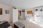 689 Poplar Street - Central Coquitlam single-family-residence for Sale, 3 Bedrooms (R3120550)# - 25