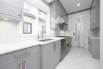 1100 Como Lake Avenue - Central Coquitlam Single Family Residence for Sale, 10 Bedrooms (R3151625)# - 11