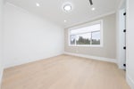 1100 Como Lake Avenue - Central Coquitlam Single Family Residence for Sale, 10 Bedrooms (R3151625)# - 24