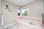 2775 Nadina Drive - Coquitlam East Single Family Residence for Sale, 7 Bedrooms (R3153467)# - 21