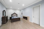 656 Blue Mountain Street - Coquitlam West Single Family Residence for Sale, 7 Bedrooms (R3154432)# - 24