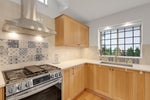 907 Sprice Avenue - Coquitlam West Single Family Residence for Sale, 6 Bedrooms (R3154654)# - 14