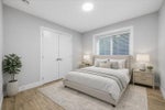 1211 Foster Avenue - Central Coquitlam Single Family Residence for Sale, 8 Bedrooms (R3157393)# - 4