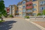 404 1900 Watkiss Way - VR Hospital Condo Apartment for sale, 2 Bedrooms (930883) #1