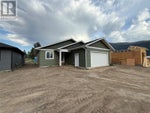6060 19th Street - Grand Forks House for Sale, 3 Bedrooms (10343647) #1