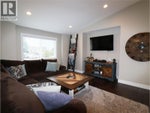 251 GOLDEN Way - Grand Forks House for Sale, 4 Bedrooms (10362880) #17