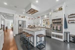 338 W 17th Street - Central Lonsdale Single Family Residence for Sale, 6 Bedrooms (R2984027) #11