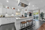 338 W 17th Street - Central Lonsdale Single Family Residence for Sale, 6 Bedrooms (R2984027) #15