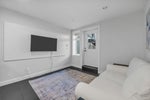 338 W 17th Street - Central Lonsdale Single Family Residence for Sale, 6 Bedrooms (R2984027) #27