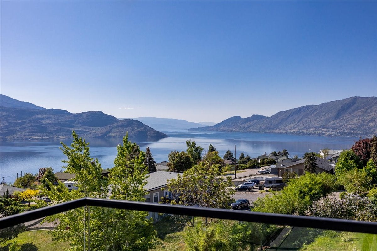 Kelowna and West Kelowna from above — Okanagan Lake real estate market