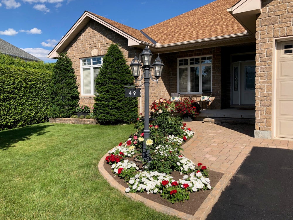 49 Brightside Ave, Stittsville - (front walkway view) (Stittsville home for sale) 49 Brightside Ave, Stittsville - (front walkway view) (Stittsville home for sale)