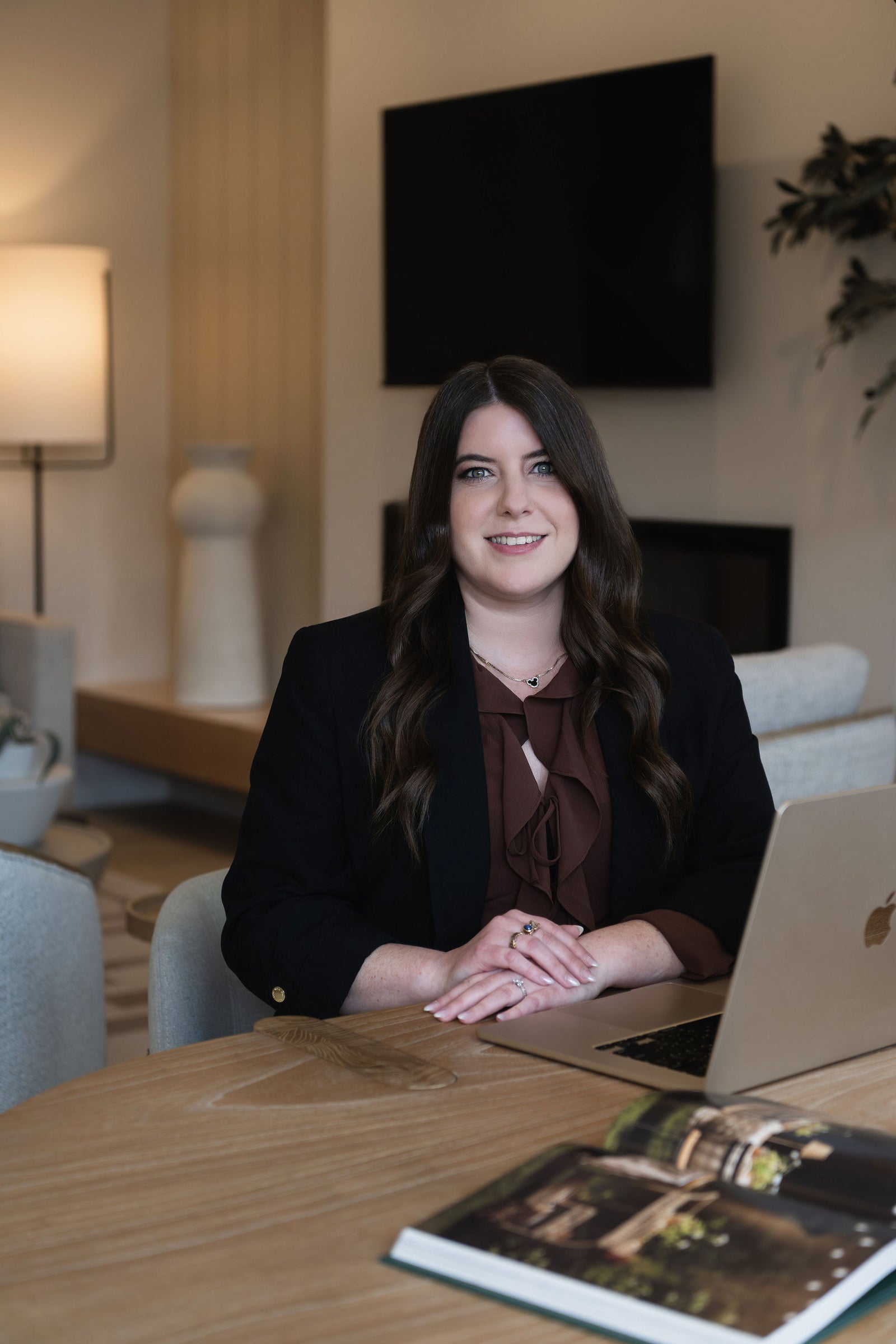 alt=Julia Barrett Calgary real estate client care manager headshot