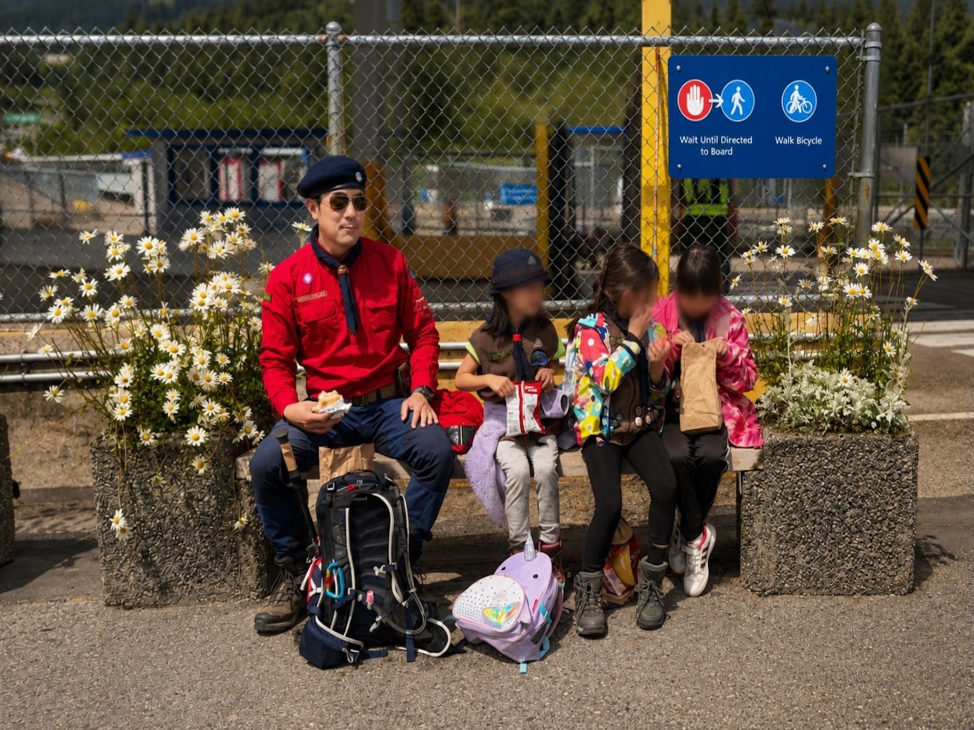 Wilson Chiu leading a Scouts Canada youth program as a volunteer Scouter
