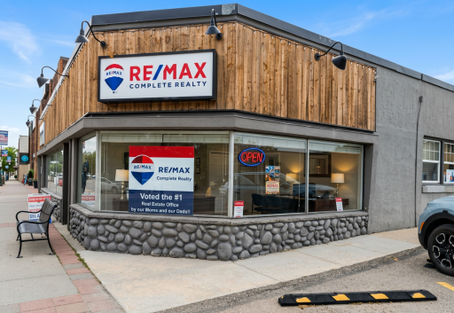 Life at RE/MAX Complete: A Thursday Morning in Okotoks Front Entrance of REMAX Complete Okotoks