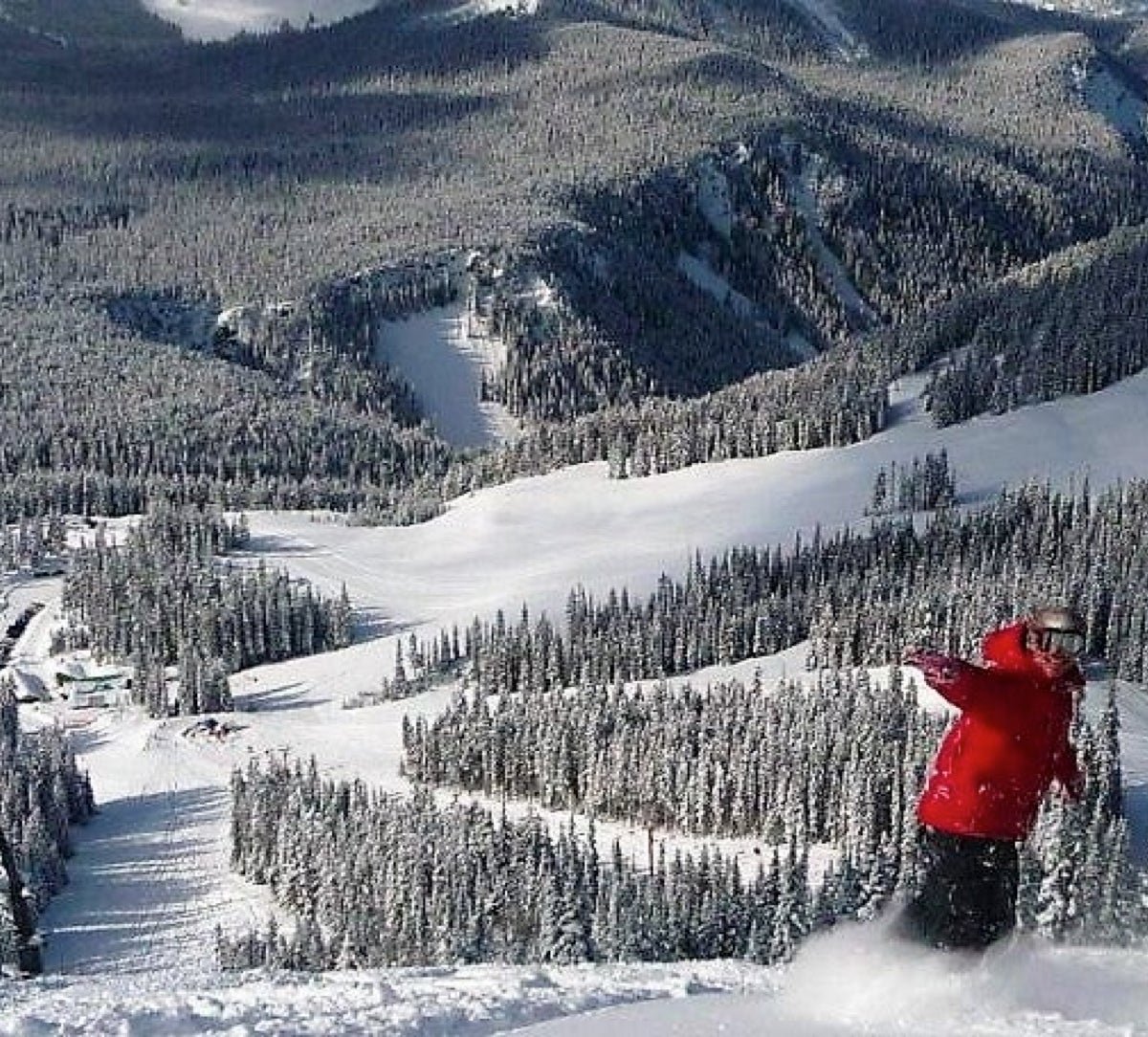 Skiing and Snowboarding in Manning Park