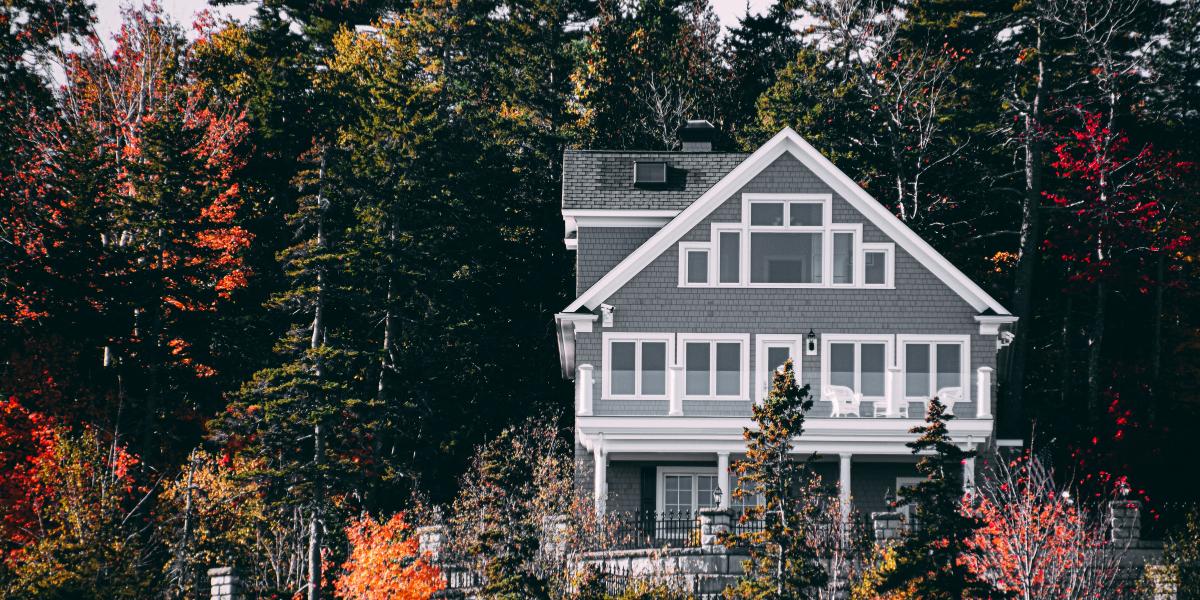 Couple viewing Oshawa home for sale