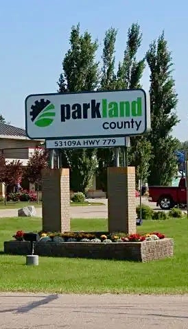 Parkland County Acreages For Sale