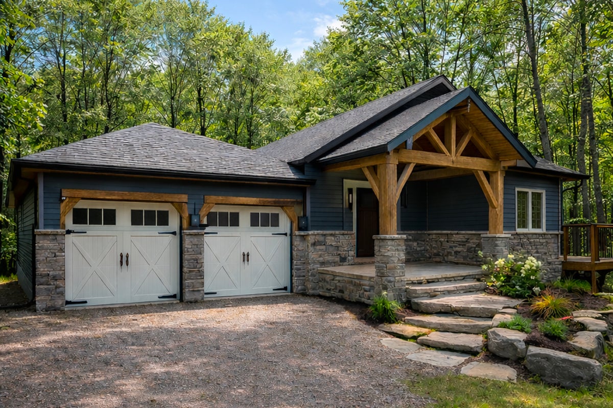 Manitoulin Island home with timber frame front entry