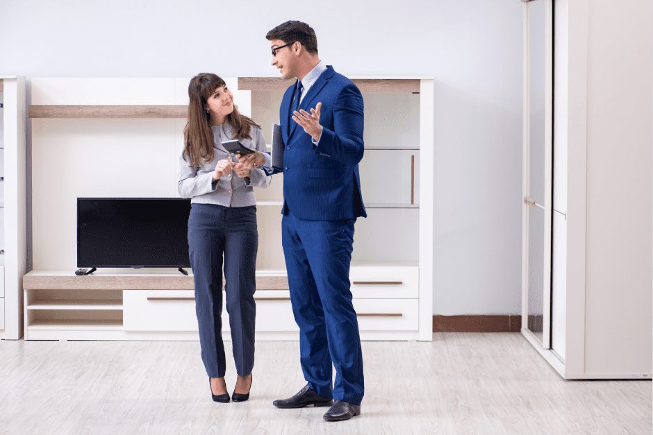 Real Estate Agent