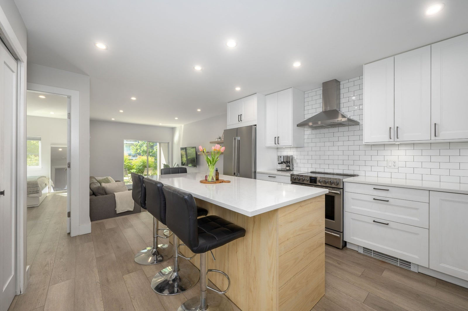 Bright North Vancouver condo living space