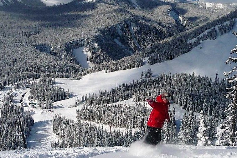 Skiing and Snowboarding in Manning Park