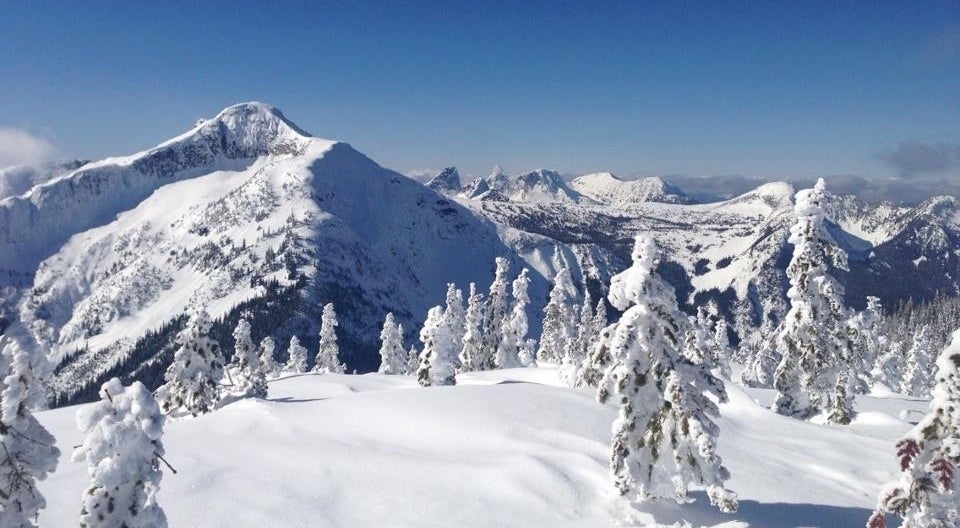 Cascade Mountains full of snow