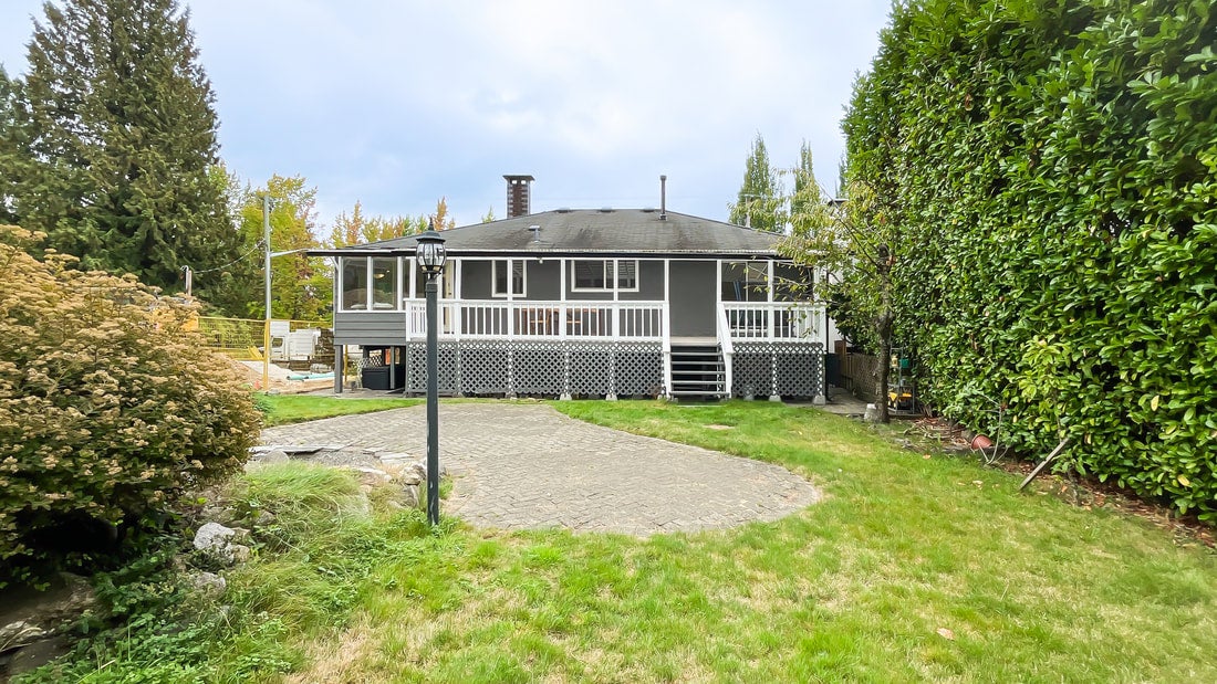 upper lonsdale home with lovely garden