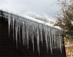 Ice Damming on a House