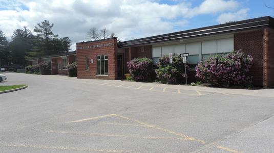 Pine River Elementary School